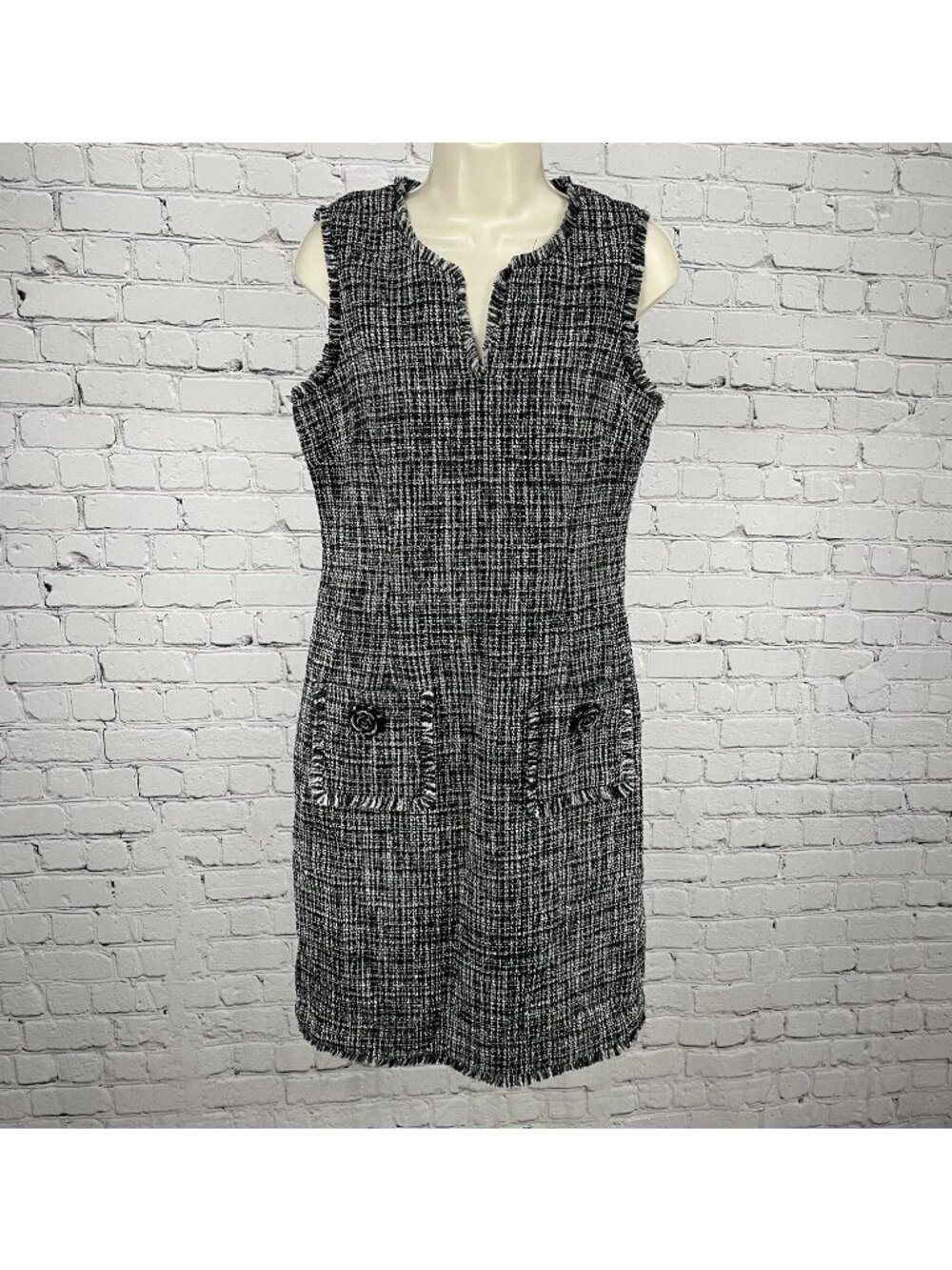 Karl Lagerfield Paris Black White Metallic Tweed Sheath Dress Zip Lined Size 6